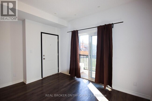 Building Photo - 164 Heiman St