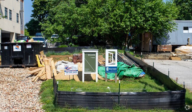 13/06/22 - 100 Ridgely Ave