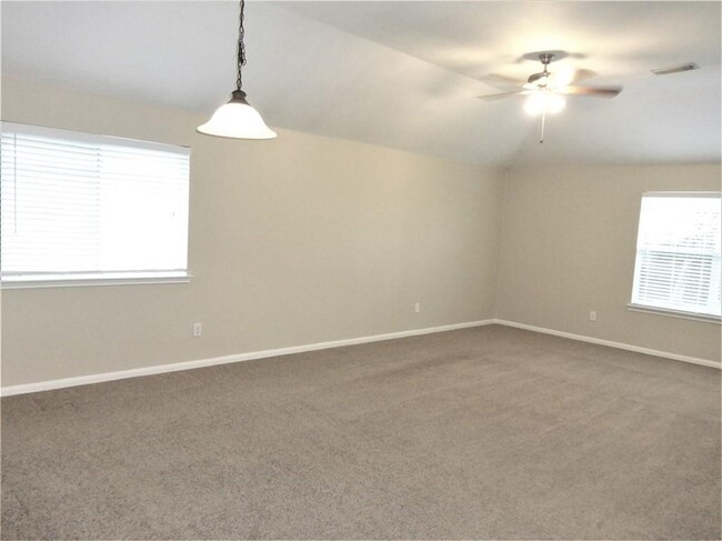 Building Photo - 17019 Midnight Sun Ln