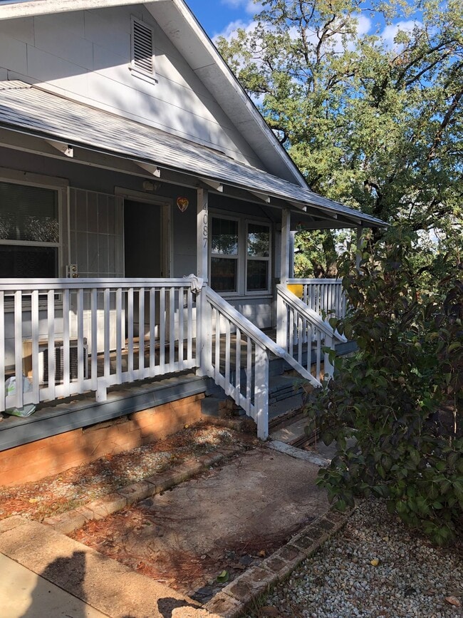 Building Photo - 4087 Flower St Building Photo - 4087 Flower St