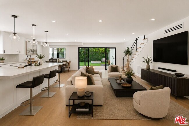 Foto del edificio - 11439 Chenault St