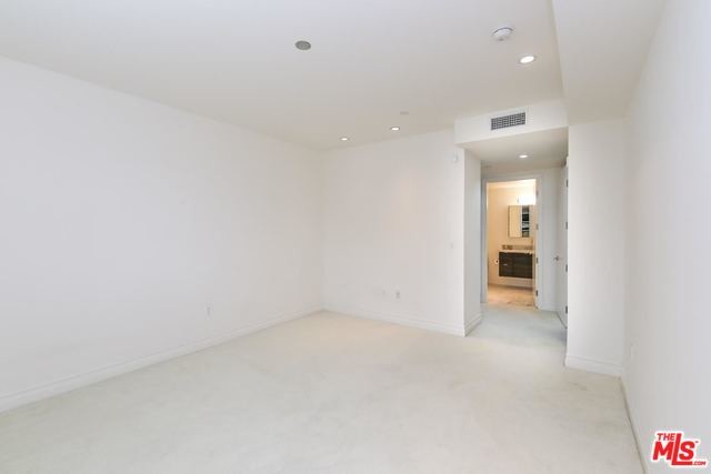 Foto del edificio - 4661 Wilshire Blvd