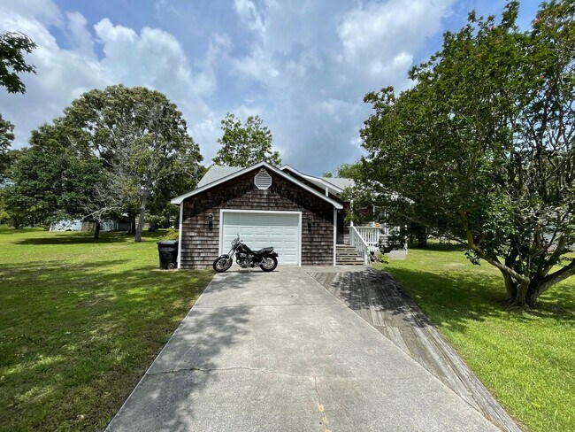 Foto del edificio - 2 Bedroom/2 Bath House in Manteo
