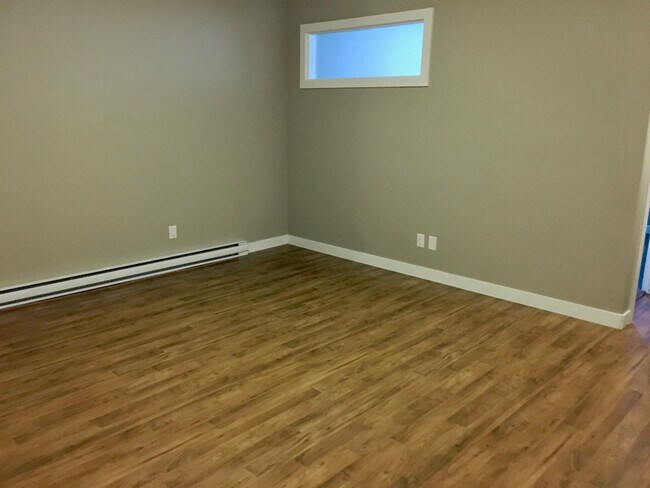 Photo du bâtiment - 814 Garnet St