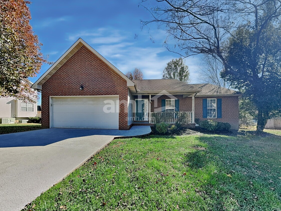 Foto principal - 5404 Silver Grove Ln