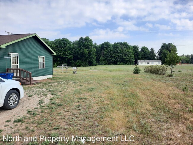 Building Photo - 3 br, 2 bath House - 11934 Homestead Rd