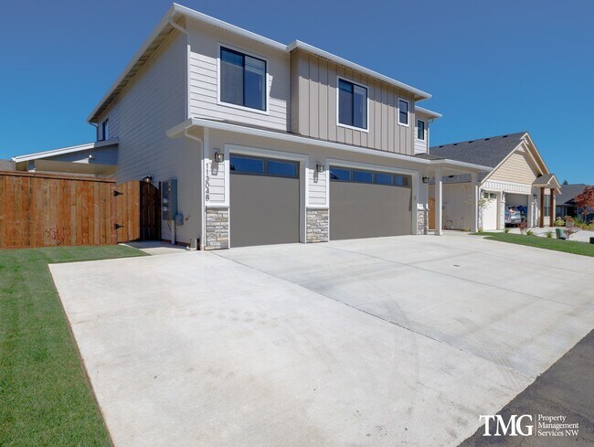 Foto del edificio - High End 4 Bed 2.5 Bath Home in Desirable ...