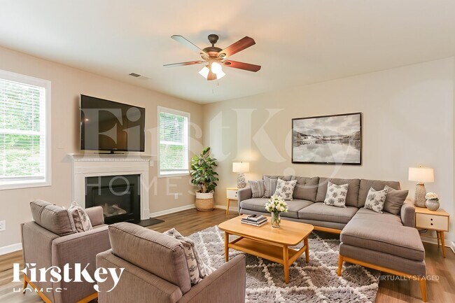 Foto del edificio - 447 Clapton Ct