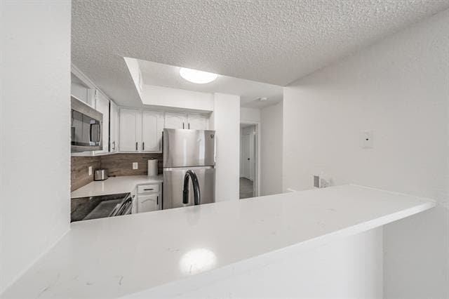 Building Photo - 3101 Sondra Dr