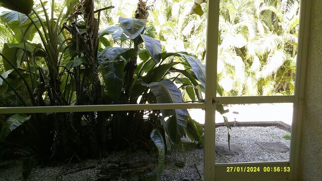 Foto del edificio - Bokeelia duplex-close to Pine Island Rd and Stringfellow