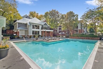 Building Photo - Arrive Buckhead