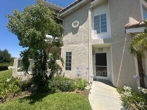 Building Photo - 1045 S Dewcrest Dr