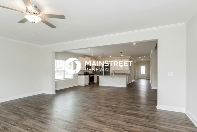 Building Photo - 4 Bedroom Pet-Friendly Home in Monroe, NC with Main Street Renewal