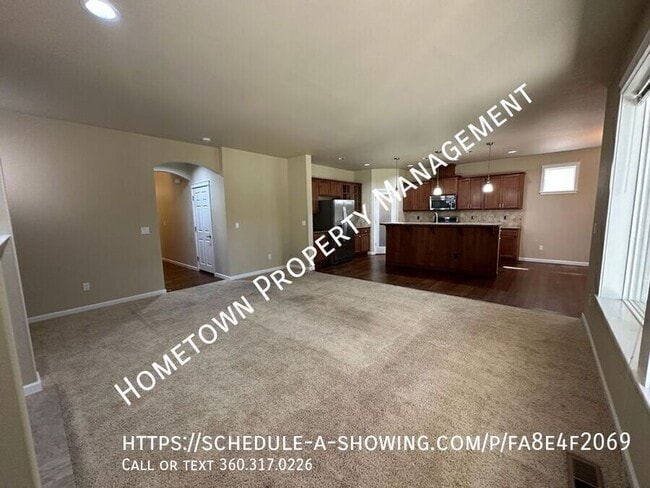 Building Photo - 4241 Dudley Dr NE