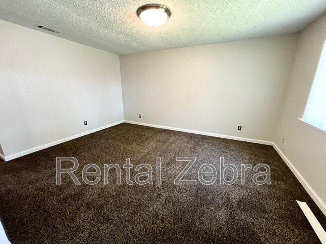Foto del edificio - 3257 Phoenix Way