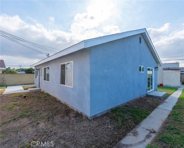 324 E 236th St, Carson, CA 90745 Townhome Rentals in Carson CA