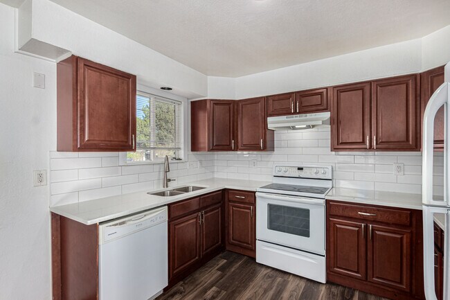 Building Photo - 2060 W Iliff Ave