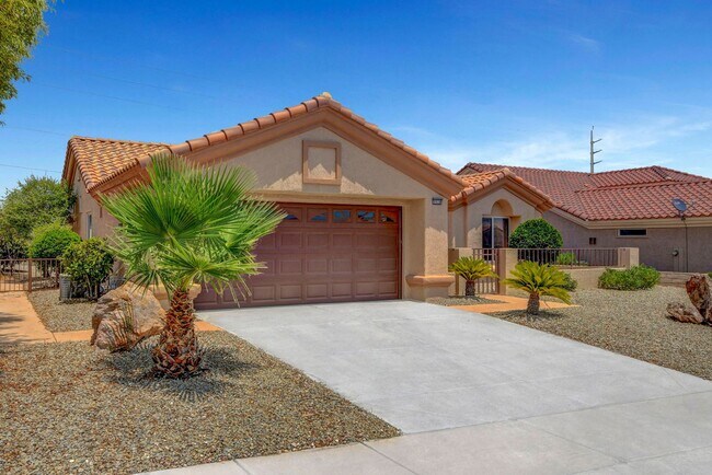 Building Photo - Sun City 55+ Single Story 2 bdrm Home