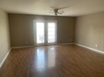 Primary Photo - 406 S Walton Dr