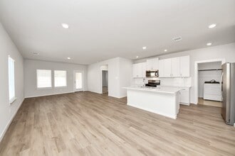 Building Photo - 6808 Hart Oak Ct