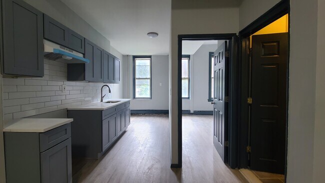 Building Photo - 2804 New York Ave