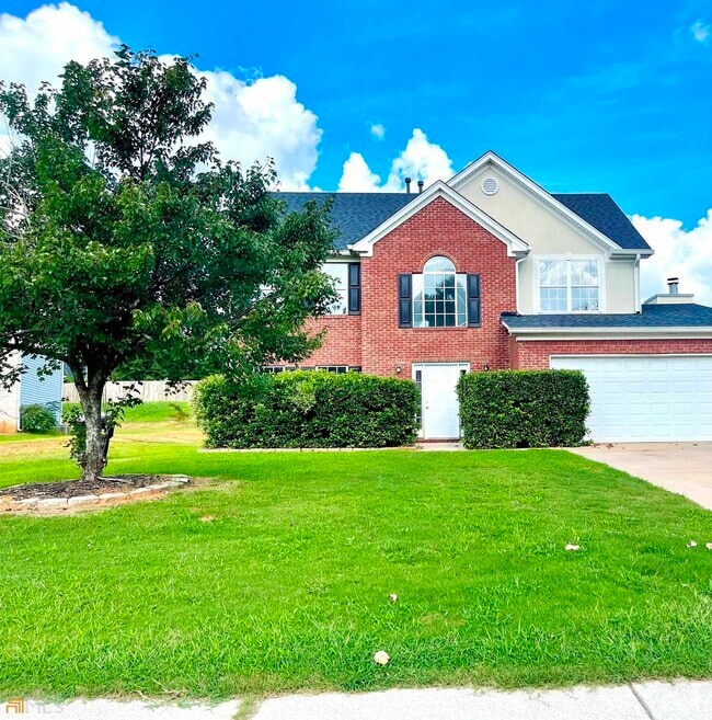 Apartamentos de renta en Simpsons Mill Plantation con estacionamiento