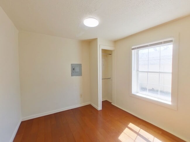 Foto del edificio - 3132 S Davidson St