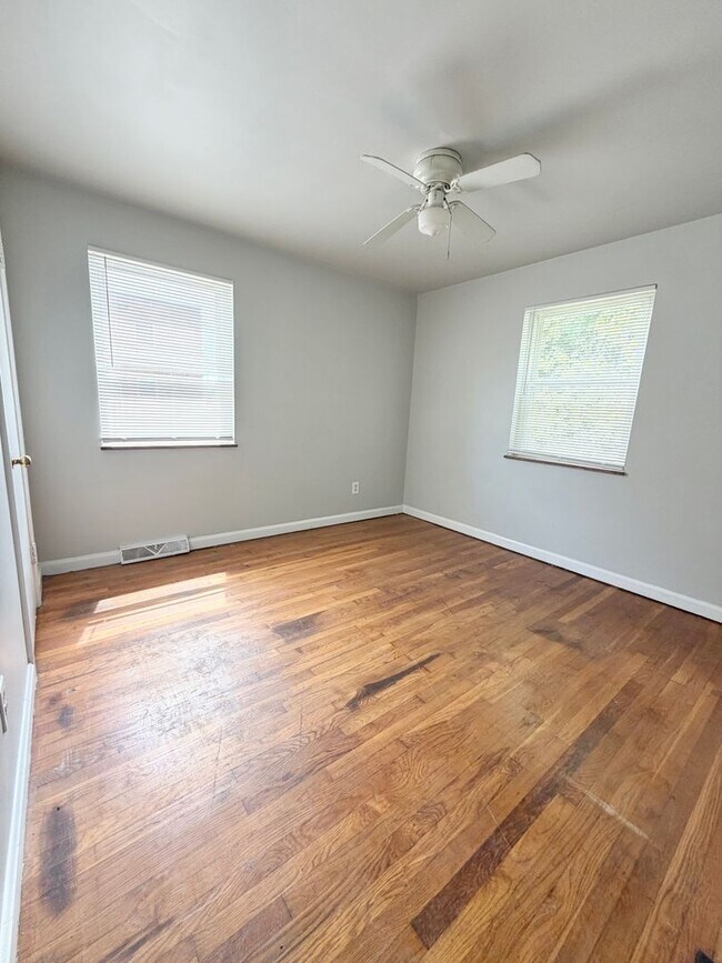 Foto del edificio - Nice 3 Bed/1 Bath Brick House for Rent in Mount Healthy.