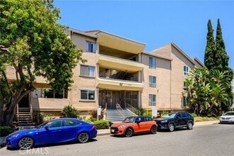 Building Photo - 10757 Hortense St