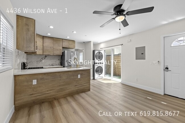 Foto del edificio - 4436 Wilson Ave