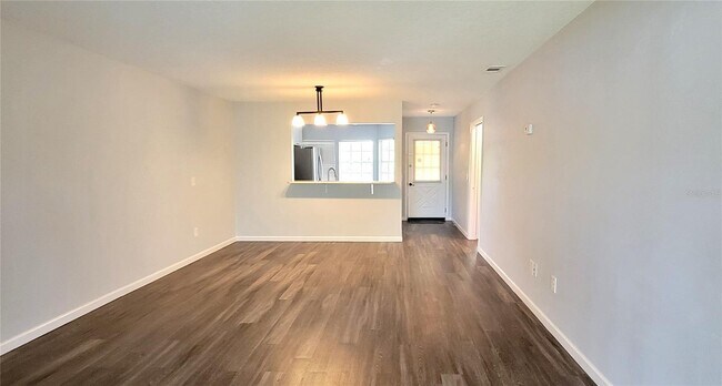 Building Photo - 48 Kings Colony Ct