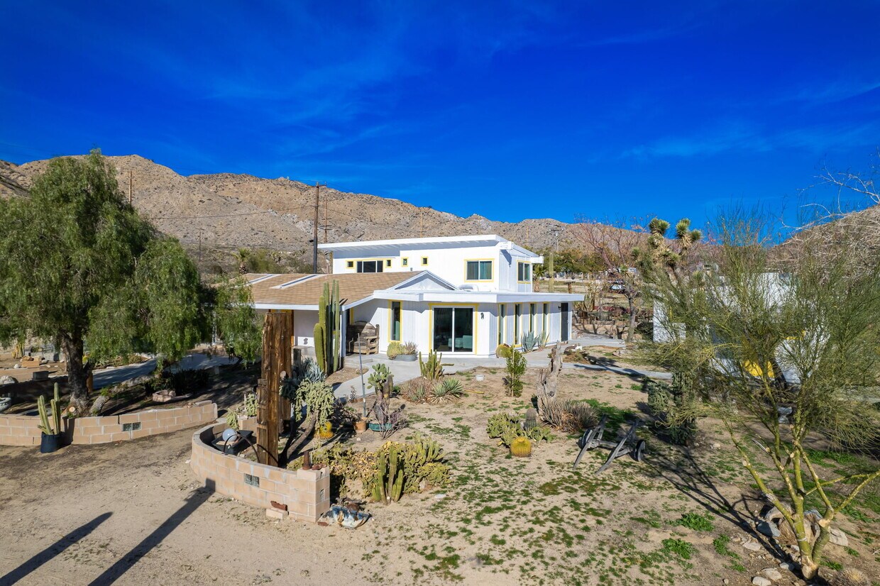 Foto principal - 53291 Twentynine Palms Highway