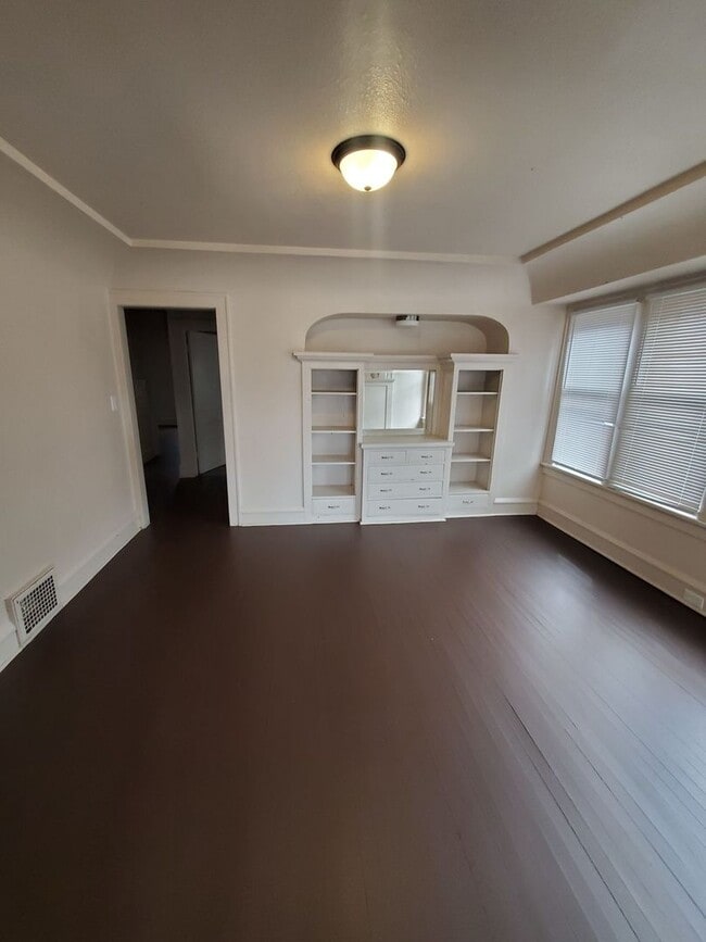 Building Photo - 3736-3738 N 17th St. (Duplex)