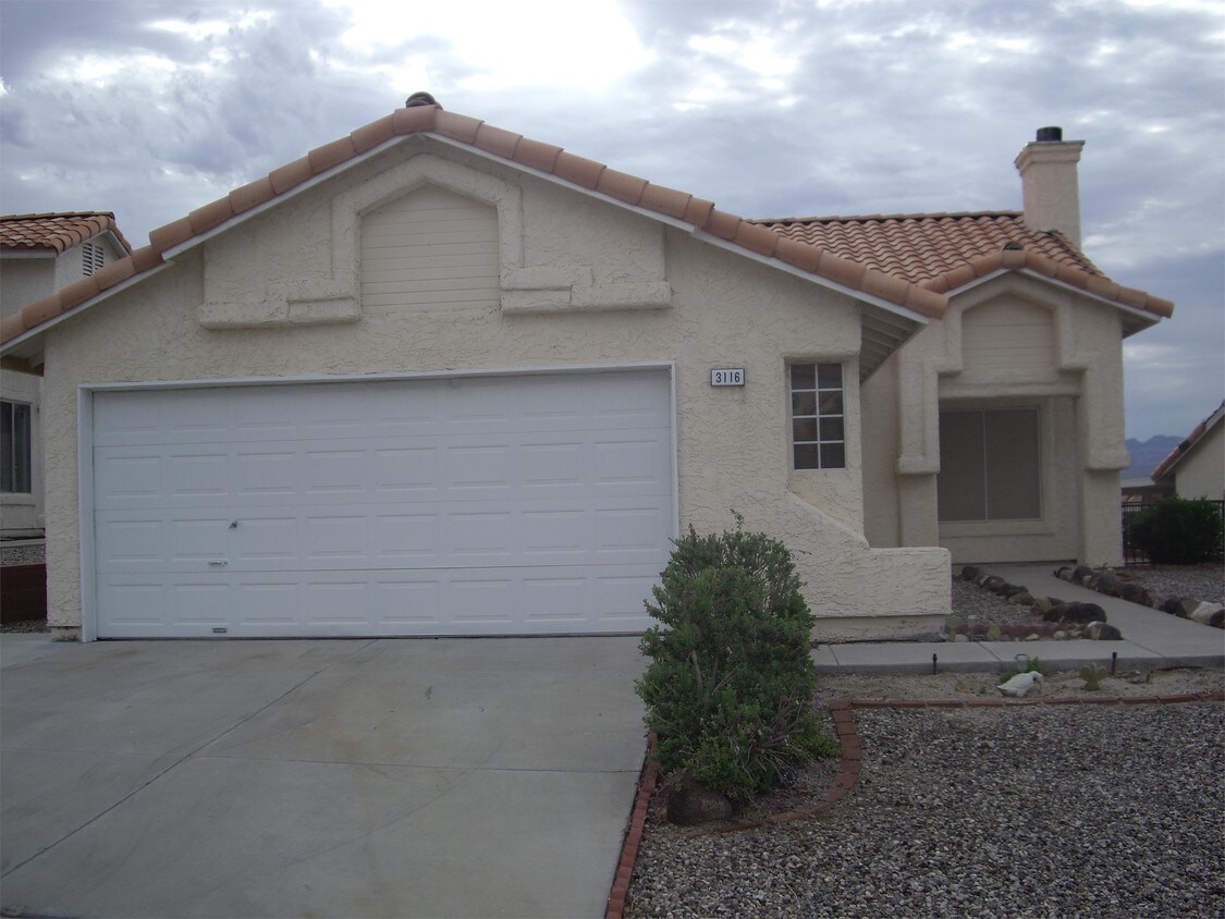 Primary Photo - 3116 Terrace View Dr