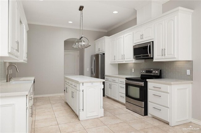 Building Photo - 1700 N 49th St