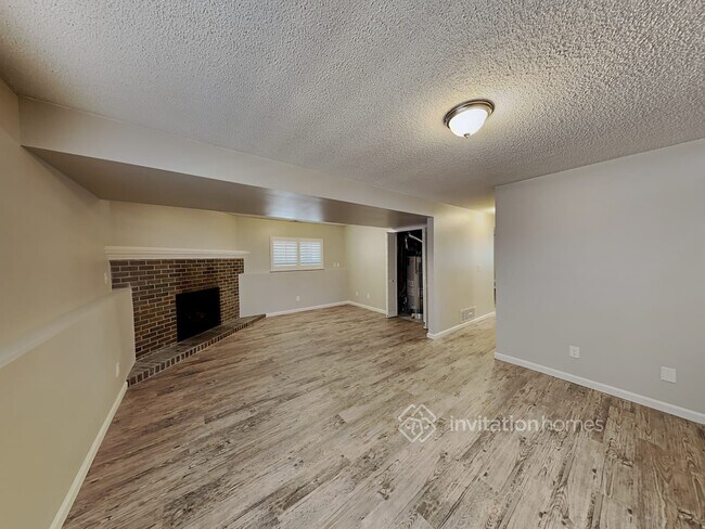 Building Photo - 3035 Haystack Dr