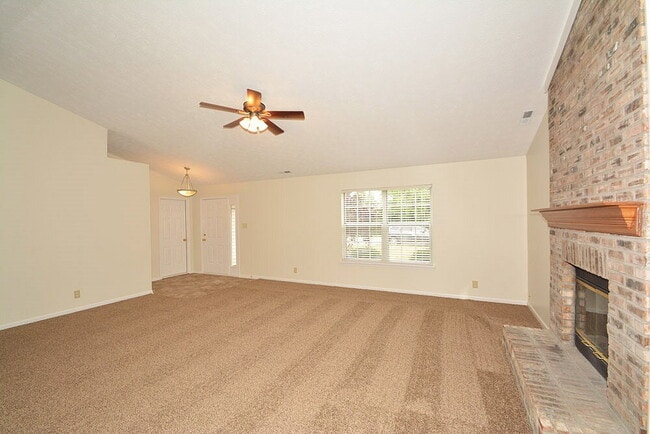 Building Photo - 1829 Maradona Dr