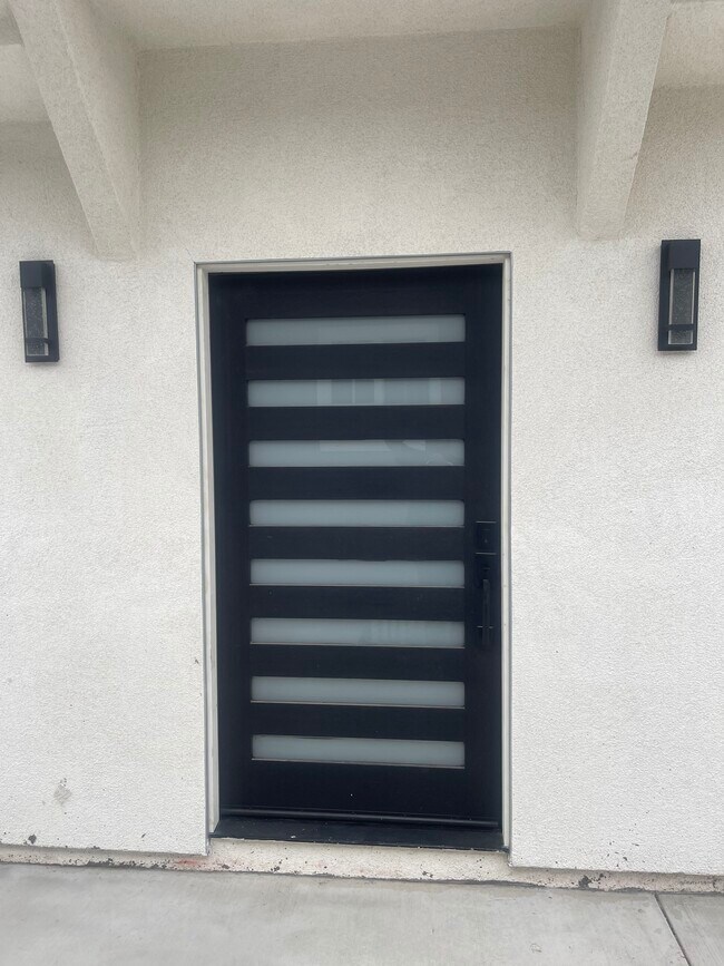 Foto del edificio - 10863 Nettleton St