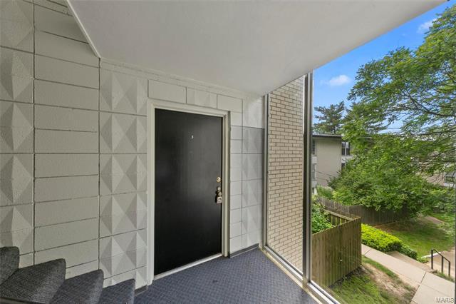 Building Photo - 10427 Briarbend Dr