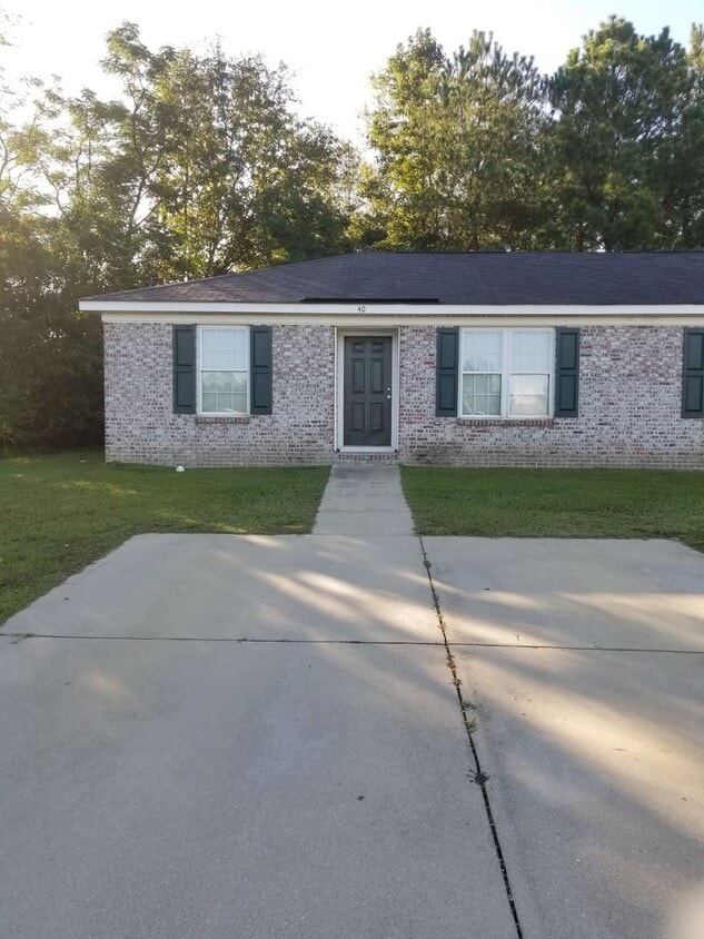40 Coats Cir, Benson, NC 27504 House Rental in Benson, NC