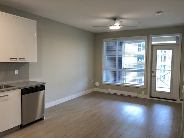 Photo du bâtiment - 45513-45513 Market Way