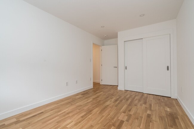 Building Photo - 1001 O'Connor Dr