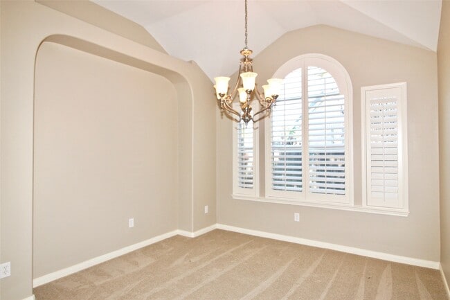 Building Photo - 24510 Hamilton Mill Ct