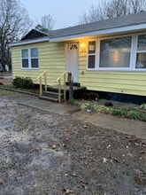 Building Photo - 43 S Richard Dr