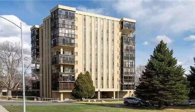 Building Photo - 1400 Poly Dr