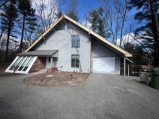 Primary Photo - 5 Pine Ln