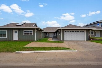 Building Photo - 81 Makawao Ave