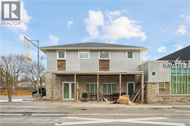 Photo du bâtiment - 154 Main St N