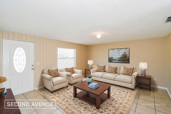 Building Photo - 10966 Whitly Ct