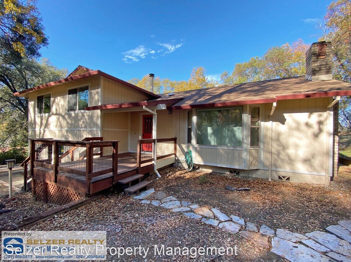 1400 Pepperwood Pl, Ukiah, CA 95482 House Rental in Ukiah, CA